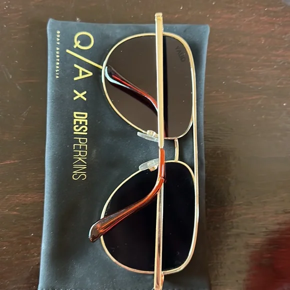 QUAY X Desi Perkins Sunglasses - Picture 3 of 6